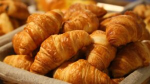 Cosa rischio se rubo le brioches al bar?