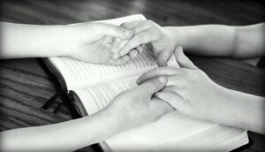 Scuola religiosa: cosa succede se i genitori sono in disaccordo